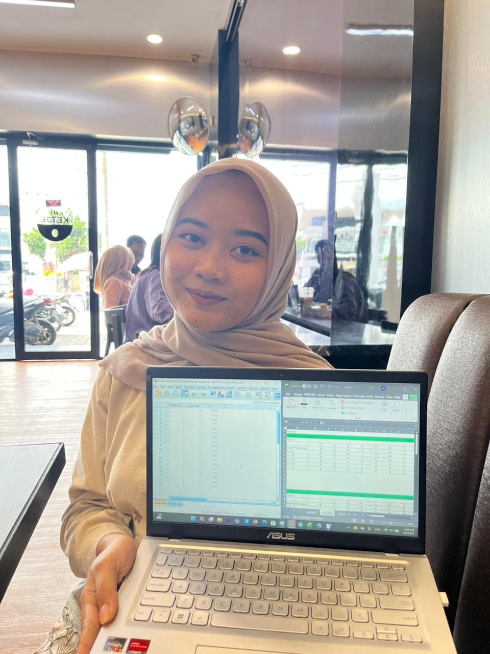 Sesi bimbingan TemanSkripsi